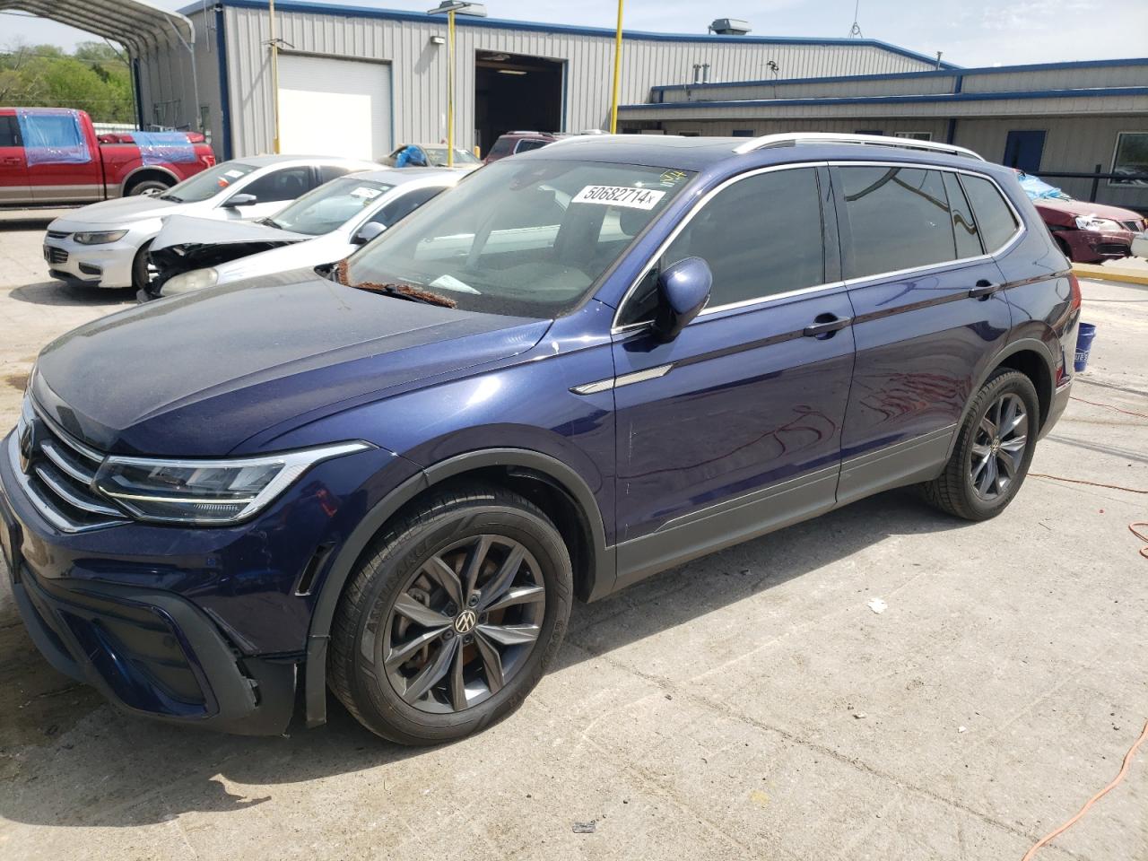 Автомобиль VOLKSWAGEN TIGUAN SE 2022 | GrandCar