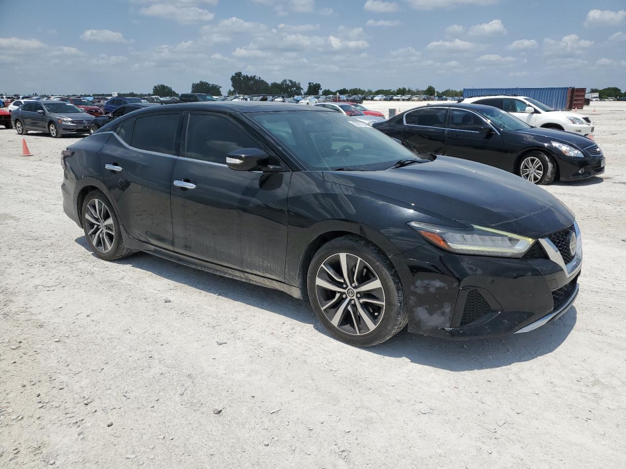 Автомобиль NISSAN MAXIMA SL 2019 | GrandCar