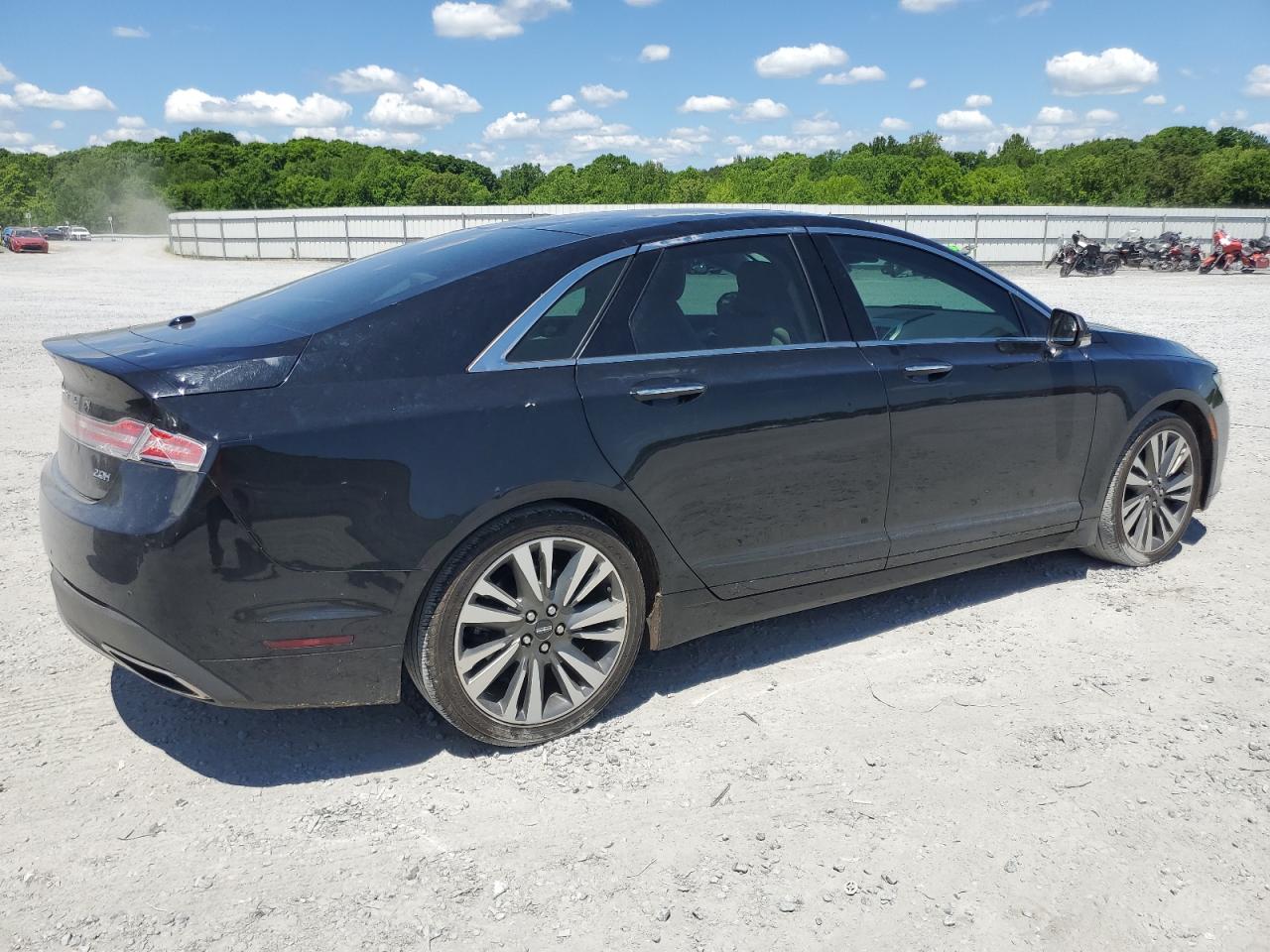 Автомобиль LINCOLN MKZ HYBRID SELECT 2017 | GrandCar Автомобиль LINCOLN MKZ HYBRID SELECT 2017 | GrandCar