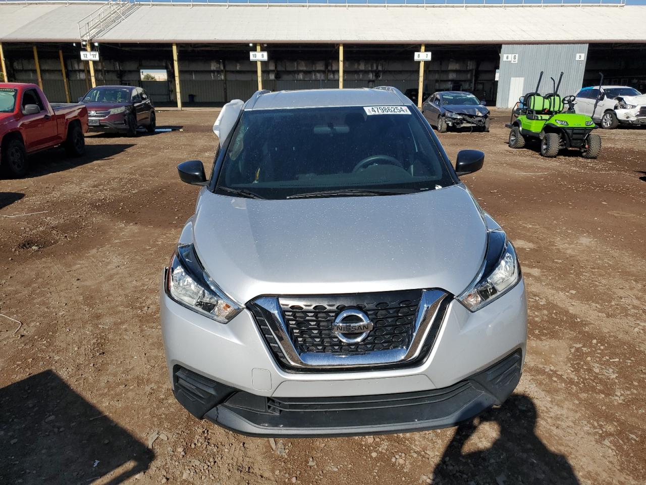 Автомобиль NISSAN KICKS S 2018 | GrandCar Автомобиль NISSAN KICKS S 2018 | GrandCar