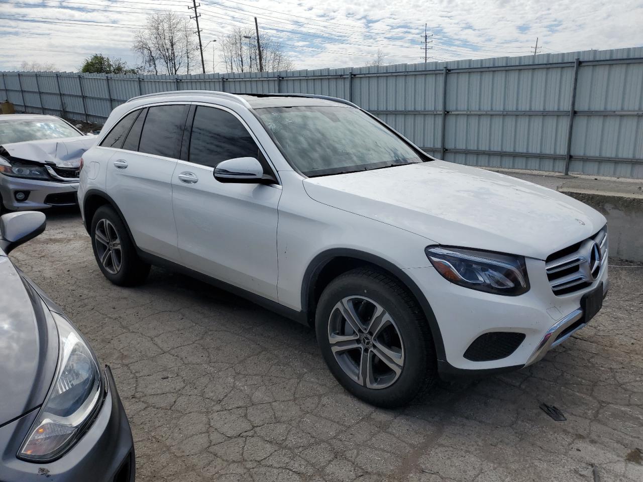 Автомобиль MERCEDES-BENZ GLC 300 4MATIC 2019 | GrandCar
