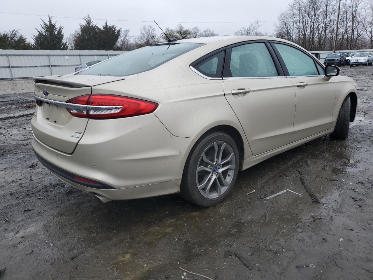Автомобиль FORD FUSION SE 2017 | GrandCar Автомобиль FORD FUSION SE 2017 | GrandCar