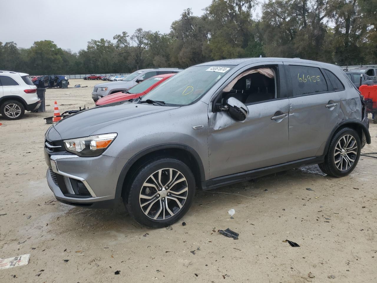 Автомобиль MITSUBISHI OUTLANDER SPORT ES 2018 | GrandCar