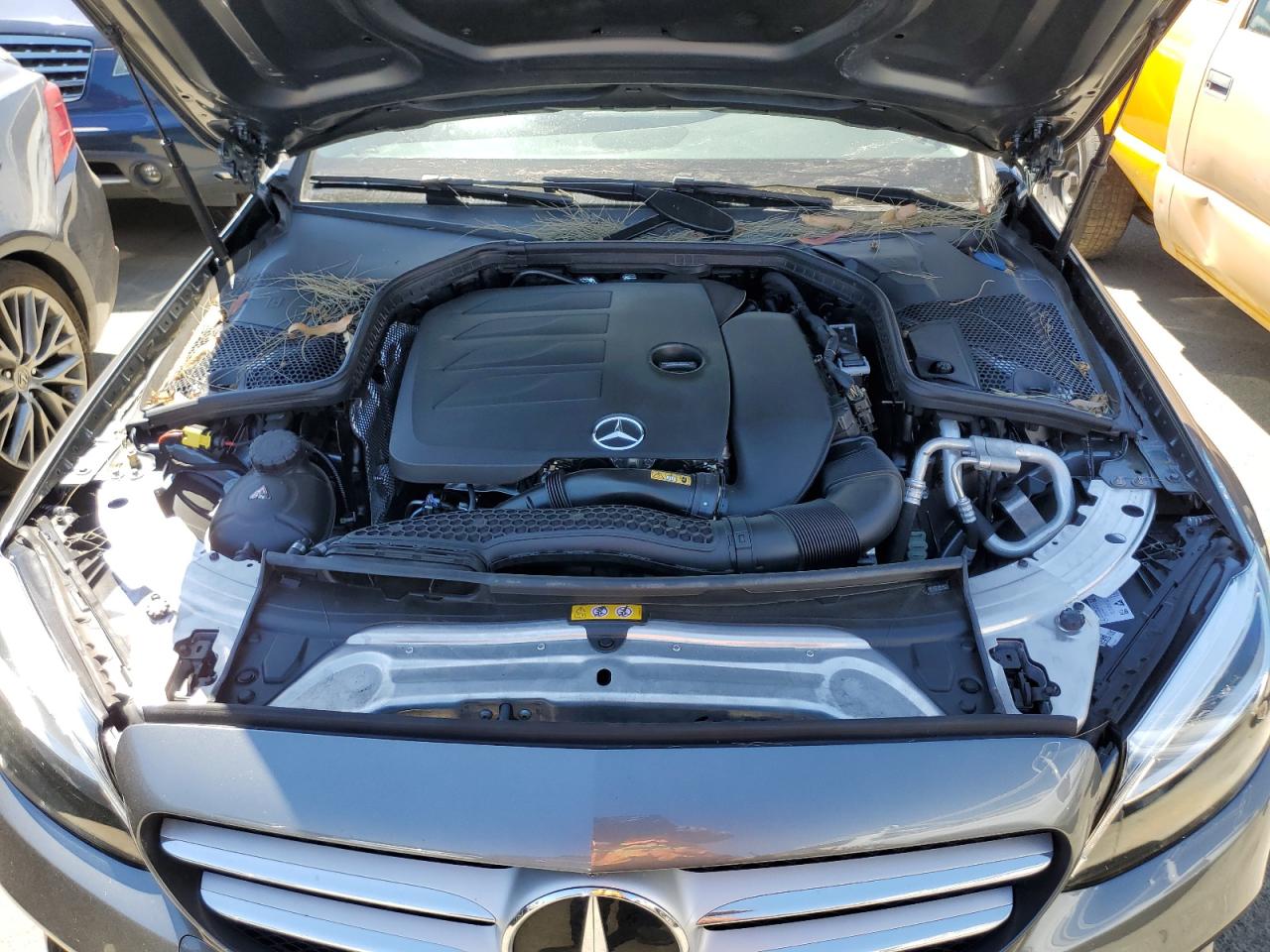 Автомобиль MERCEDES-BENZ C 300 2020 | GrandCar Автомобиль MERCEDES-BENZ C 300 2020 | GrandCar