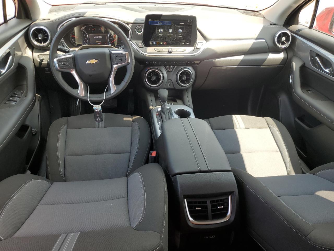 Автомобиль CHEVROLET BLAZER 2LT 2024 | GrandCar Автомобиль CHEVROLET BLAZER 2LT 2024 | GrandCar