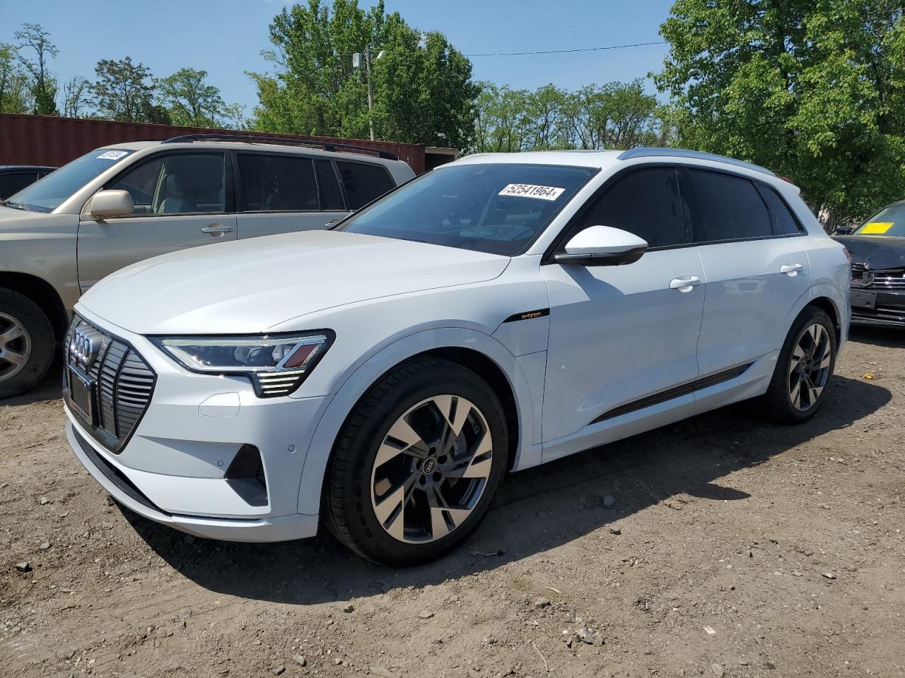 Автомобиль AUDI E-TRON PRESTIGE 2019 | GrandCar