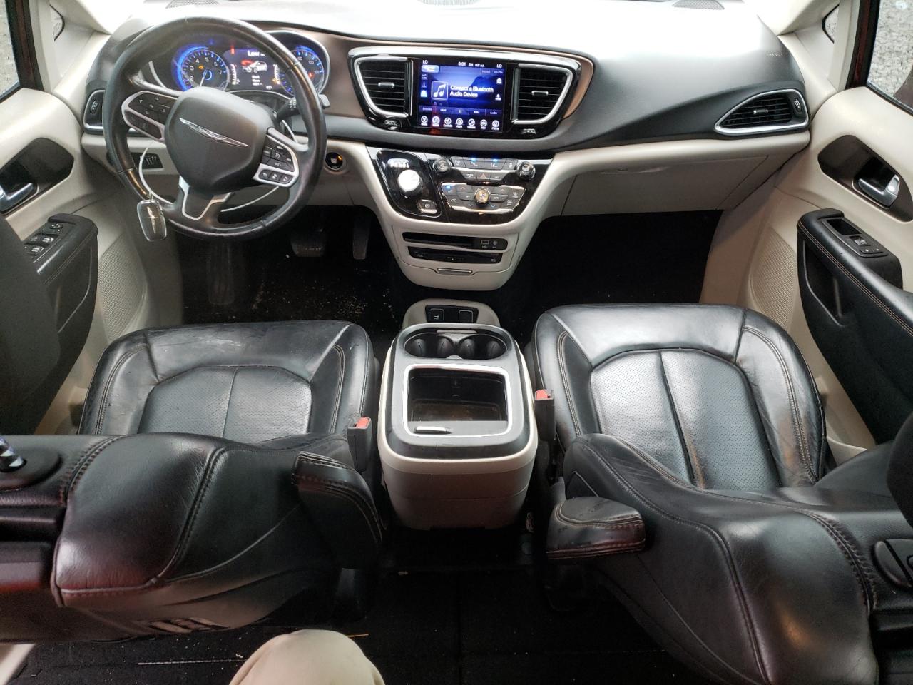 Автомобиль CHRYSLER PACIFICA TOURING L PLUS 2017 | GrandCar Автомобиль CHRYSLER PACIFICA TOURING L PLUS 2017 | GrandCar