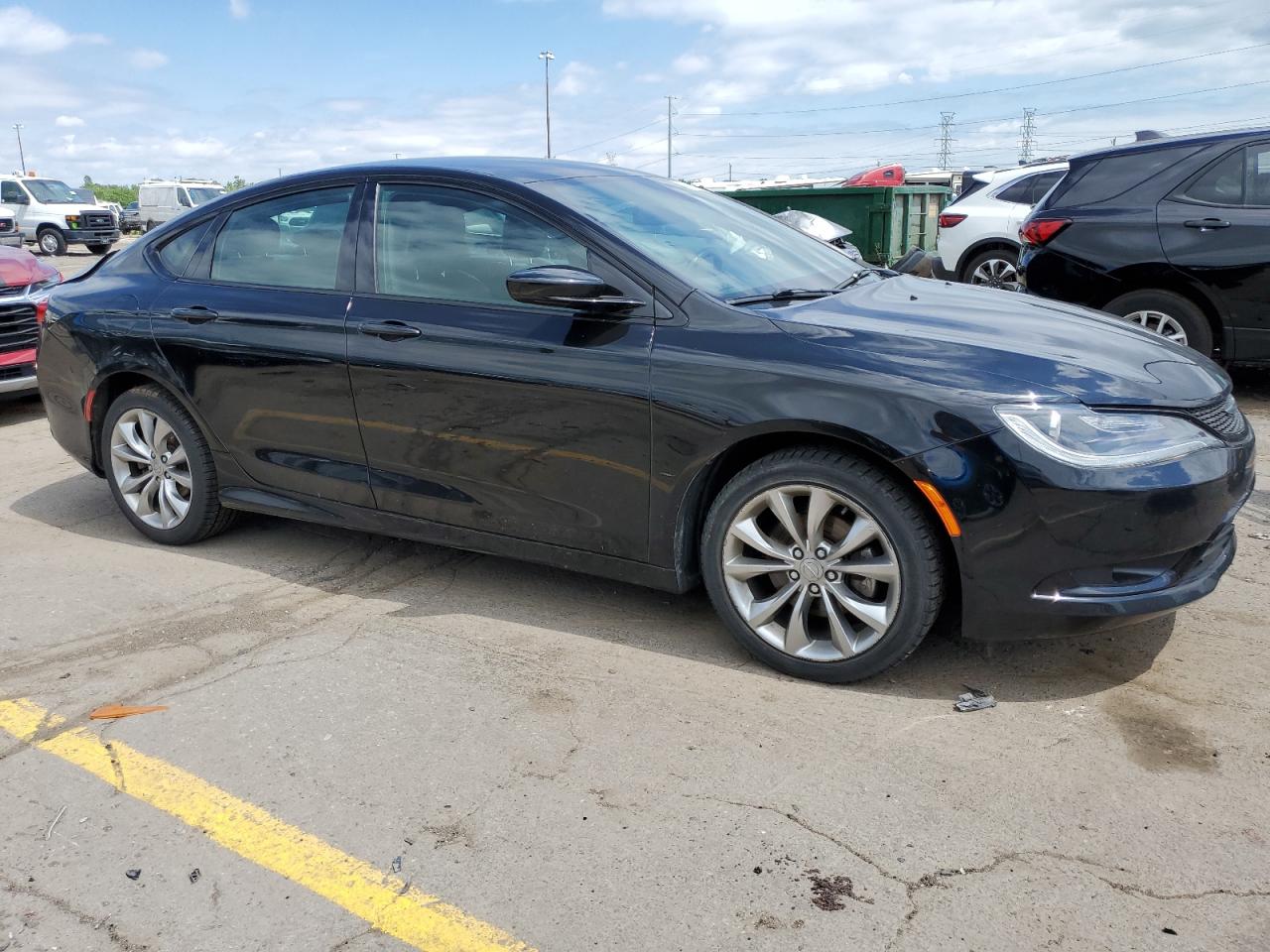 Автомобіль CHRYSLER 200 S 2015 | GrandCar Автомобіль CHRYSLER 200 S 2015 | GrandCar