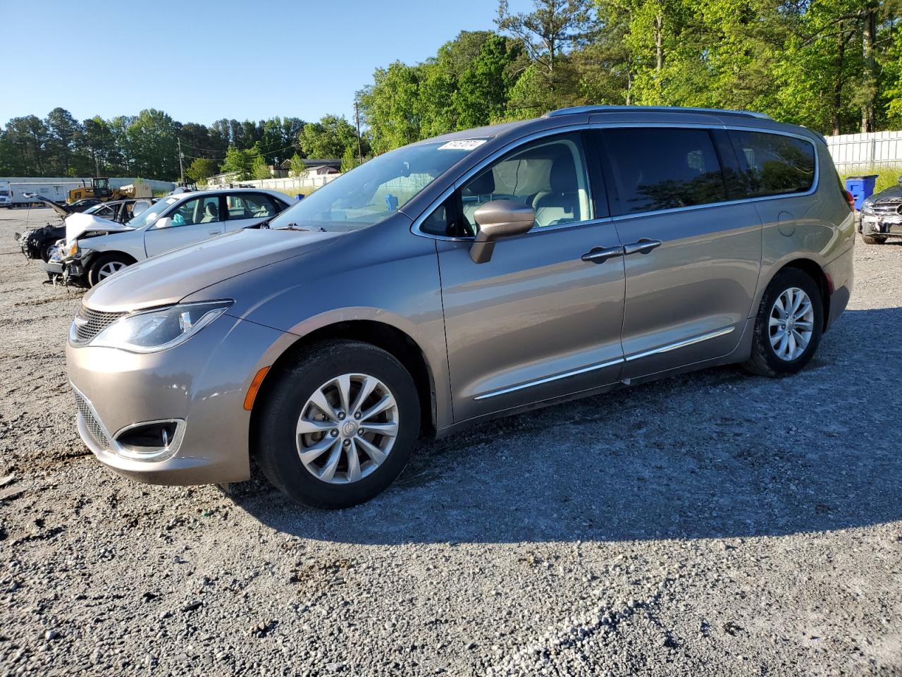 Автомобіль CHRYSLER PACIFICA TOURING L 2018 | GrandCar