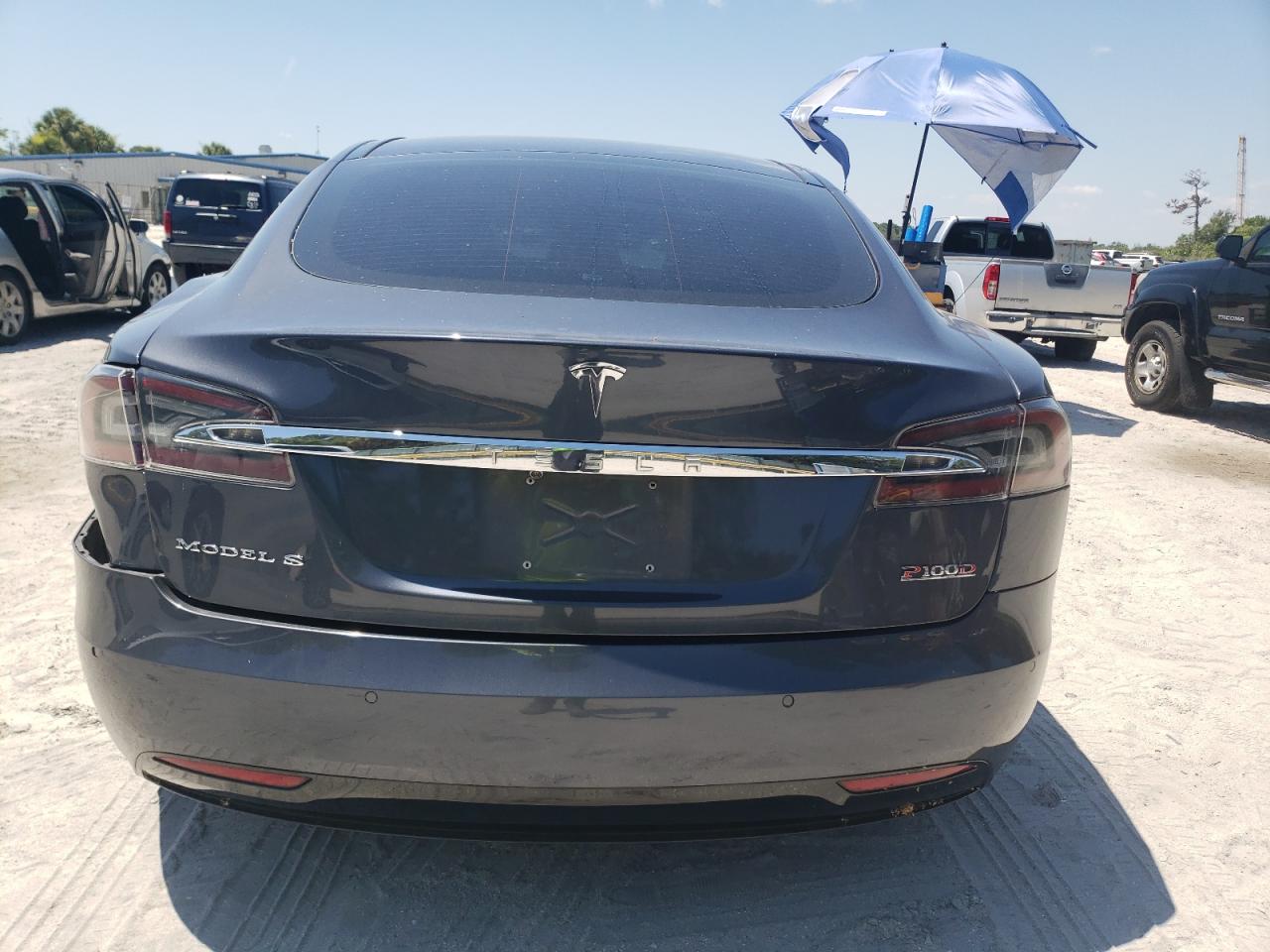 Автомобіль TESLA MODEL S 2016 | GrandCar Автомобіль TESLA MODEL S 2016 | GrandCar
