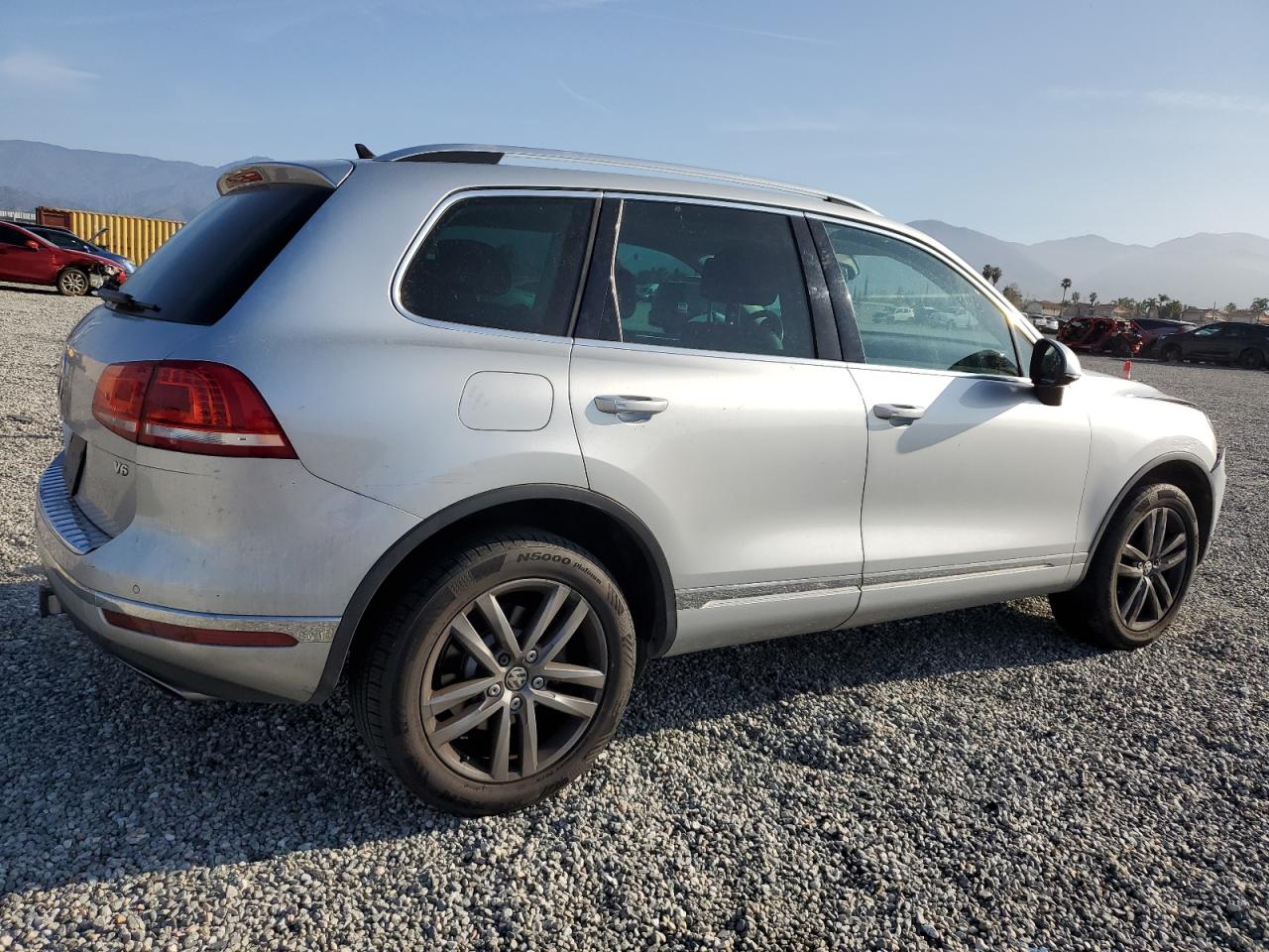 Автомобіль VOLKSWAGEN TOUAREG V6 2015 | GrandCar Автомобіль VOLKSWAGEN TOUAREG V6 2015 | GrandCar