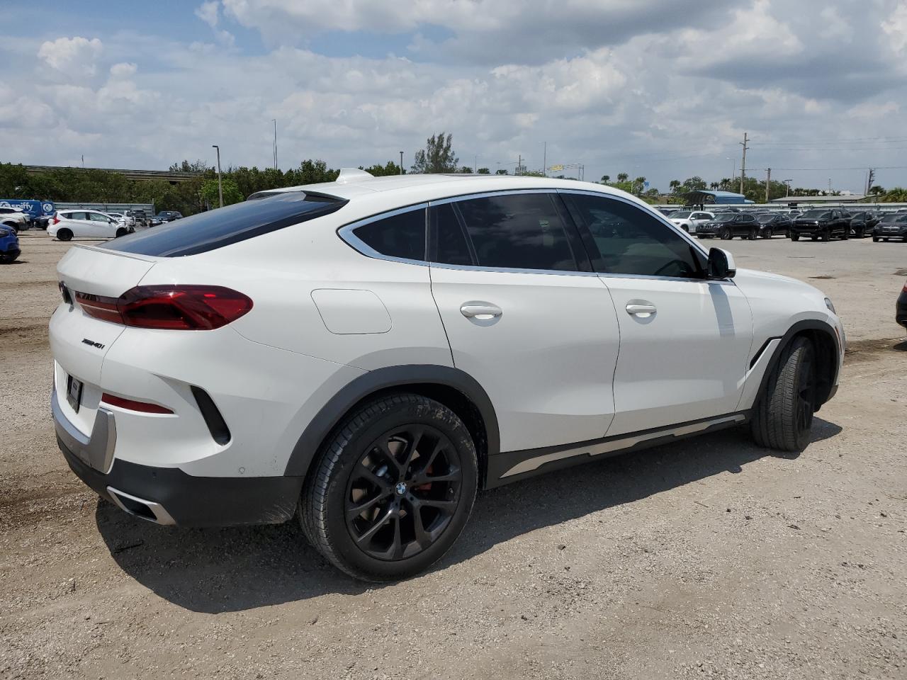 Автомобиль BMW X6 XDRIVE40I 2021 | GrandCar Автомобиль BMW X6 XDRIVE40I 2021 | GrandCar