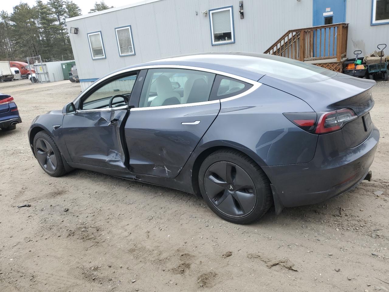 Автомобиль TESLA MODEL 3 2020 | GrandCar Автомобиль TESLA MODEL 3 2020 | GrandCar