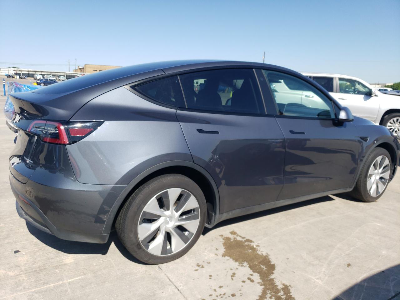 Автомобіль TESLA MODEL Y 2023 | GrandCar Автомобіль TESLA MODEL Y 2023 | GrandCar