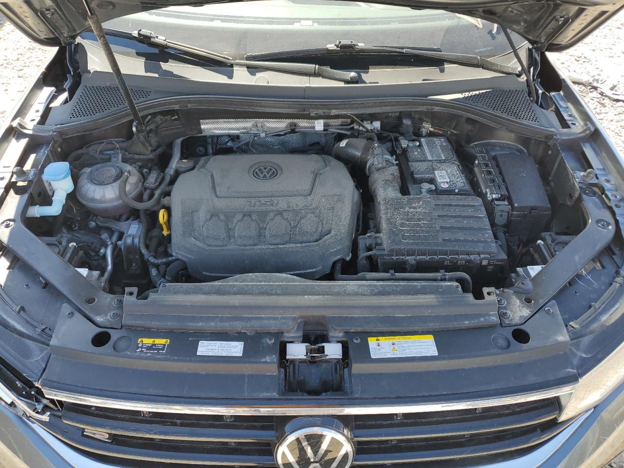 Автомобіль VOLKSWAGEN TIGUAN SE R-LINE BLACK 2022 | GrandCar Автомобіль VOLKSWAGEN TIGUAN SE R-LINE BLACK 2022 | GrandCar