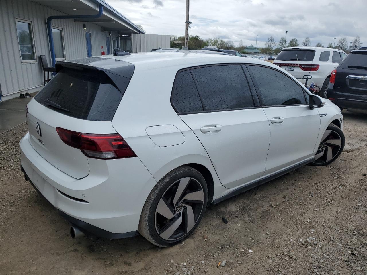 Автомобиль VOLKSWAGEN GTI S 2022 | GrandCar Автомобиль VOLKSWAGEN GTI S 2022 | GrandCar