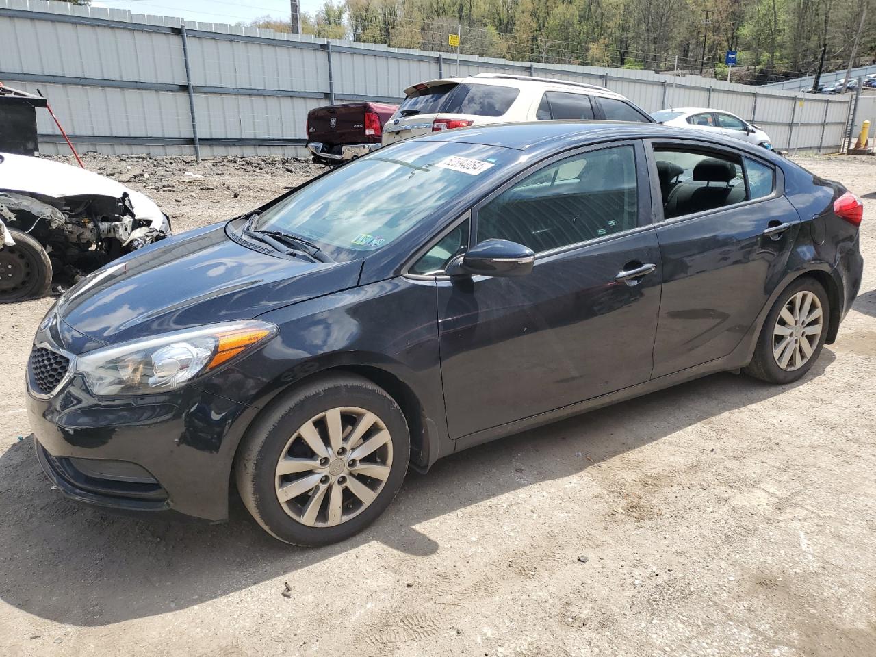 Автомобиль KIA FORTE LX 2015 | GrandCar Автомобиль KIA FORTE LX 2015 | GrandCar