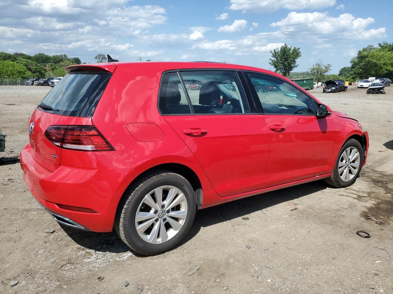 Автомобиль VOLKSWAGEN GOLF S 2018 | GrandCar Автомобиль VOLKSWAGEN GOLF S 2018 | GrandCar