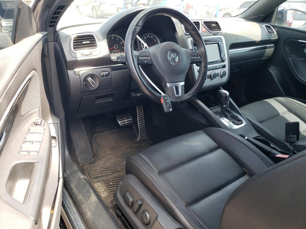 Автомобиль VOLKSWAGEN EOS KOMFORT 2013 | GrandCar Автомобиль VOLKSWAGEN EOS KOMFORT 2013 | GrandCar