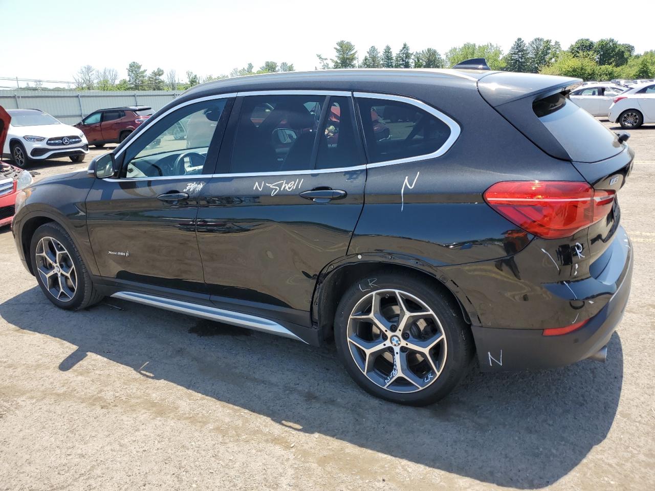 Автомобіль BMW X1 XDRIVE28I 2017 | GrandCar Автомобіль BMW X1 XDRIVE28I 2017 | GrandCar