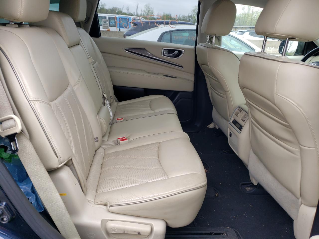 Автомобиль INFINITI QX60 2016 | GrandCar Автомобиль INFINITI QX60 2016 | GrandCar