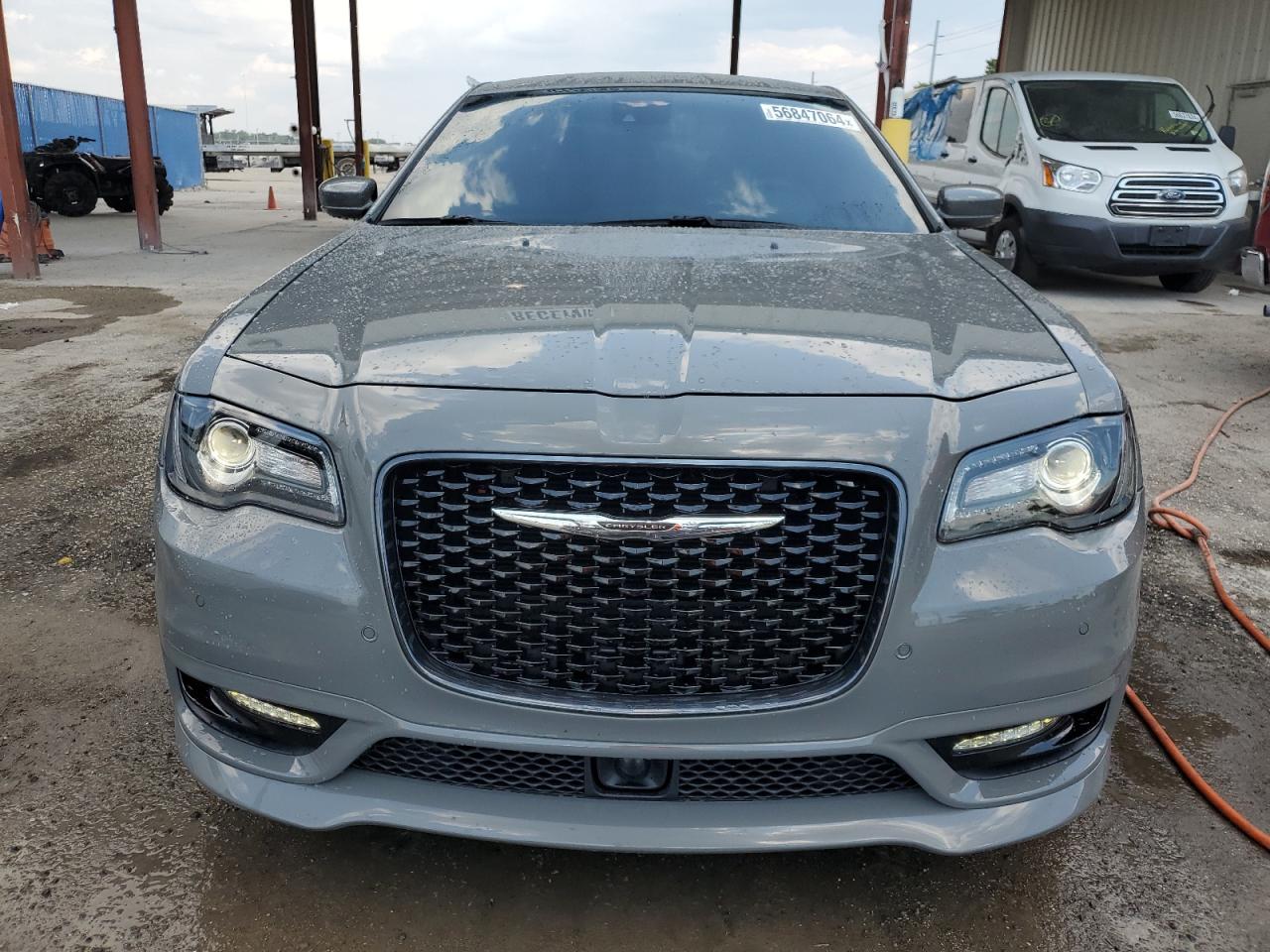 Автомобіль CHRYSLER 300 S 2019 | GrandCar Автомобіль CHRYSLER 300 S 2019 | GrandCar