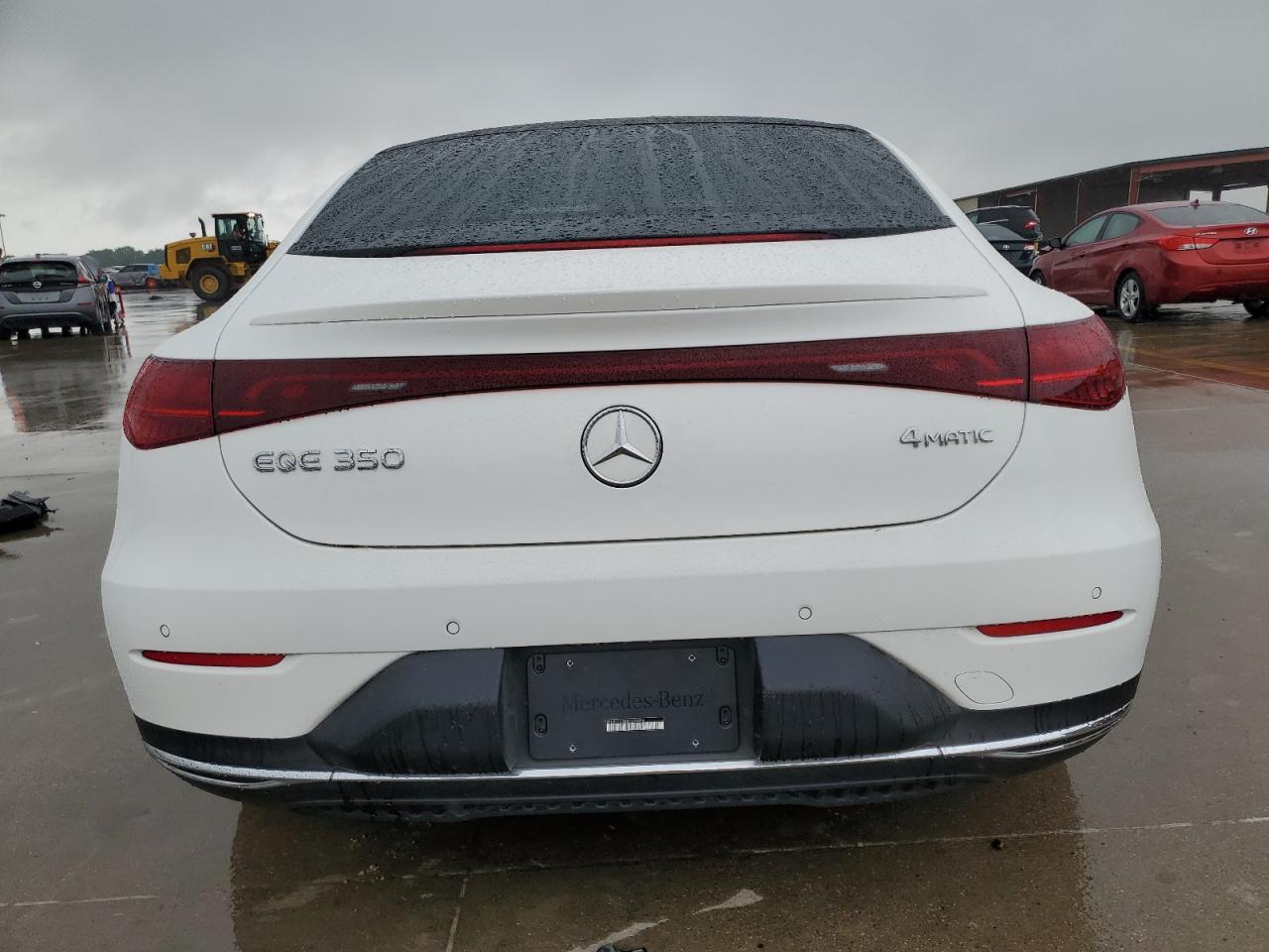 Автомобиль MERCEDES-BENZ EQE SEDAN 350 4MATIC 2023 | GrandCar Автомобиль MERCEDES-BENZ EQE SEDAN 350 4MATIC 2023 | GrandCar