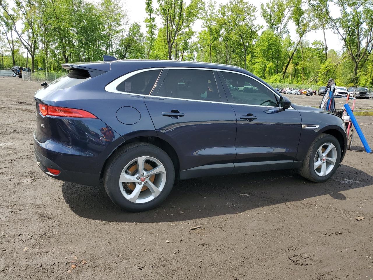 Автомобиль JAGUAR F-PACE PREMIUM 2019 | GrandCar Автомобиль JAGUAR F-PACE PREMIUM 2019 | GrandCar