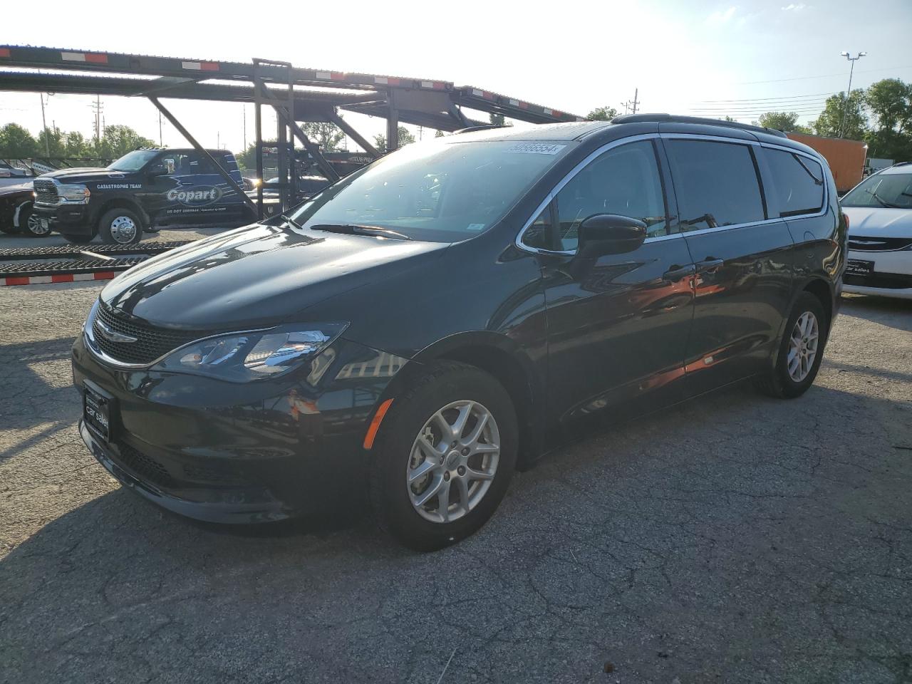 Автомобиль CHRYSLER VOYAGER LXI 2021 | GrandCar