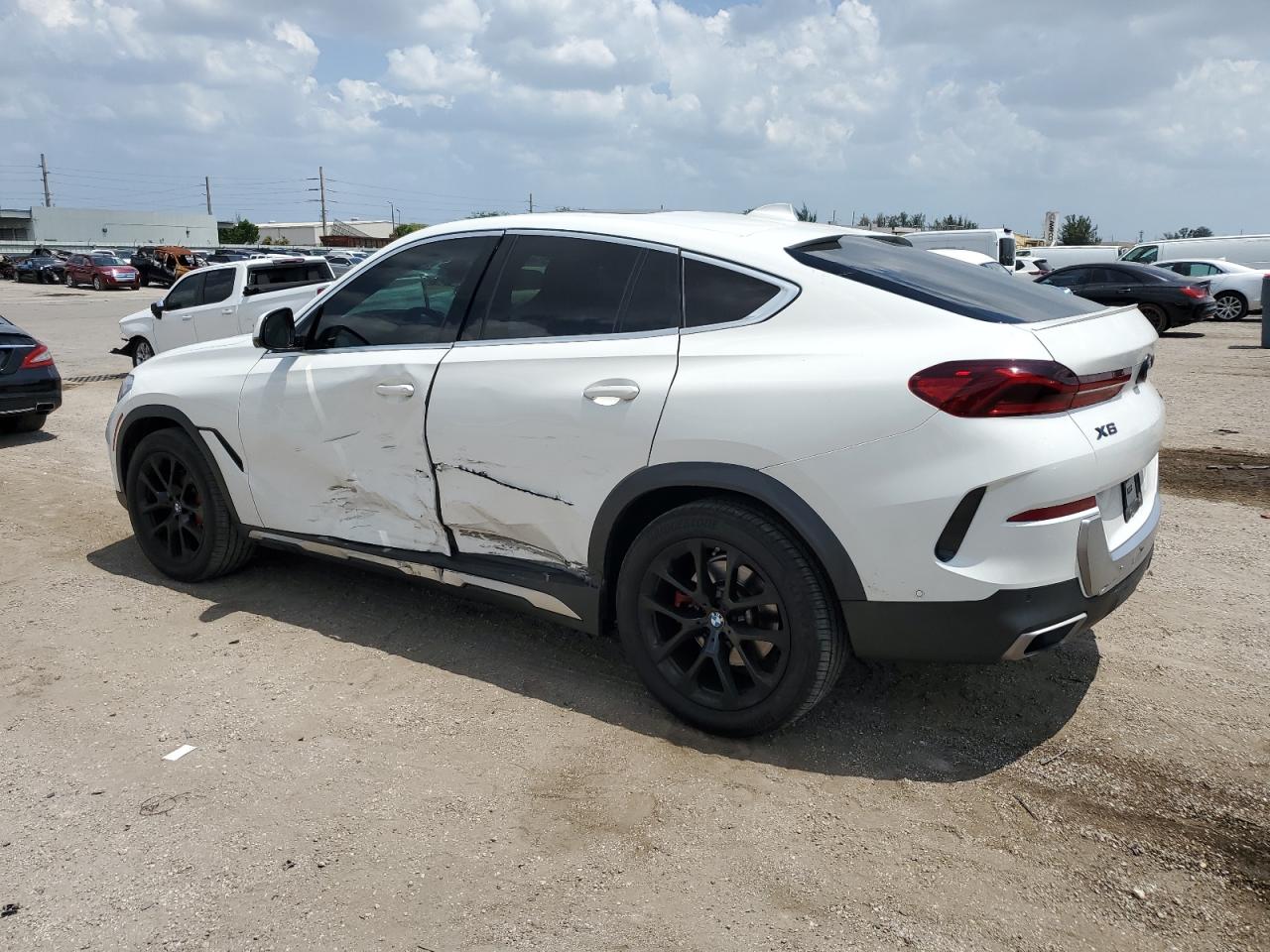 Автомобиль BMW X6 XDRIVE40I 2021 | GrandCar Автомобиль BMW X6 XDRIVE40I 2021 | GrandCar