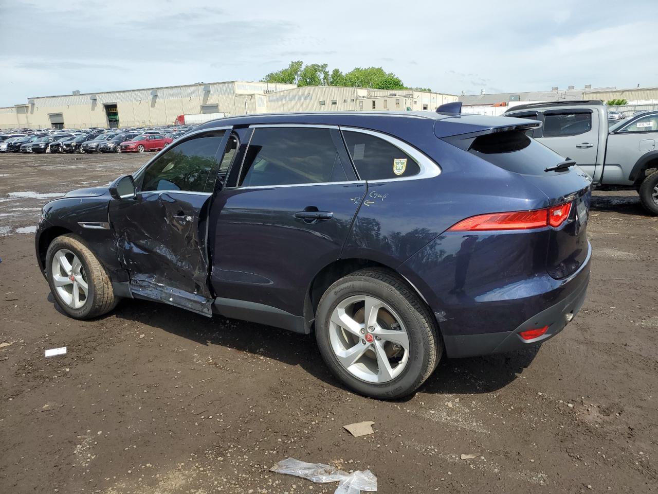 Автомобиль JAGUAR F-PACE PREMIUM 2019 | GrandCar Автомобиль JAGUAR F-PACE PREMIUM 2019 | GrandCar