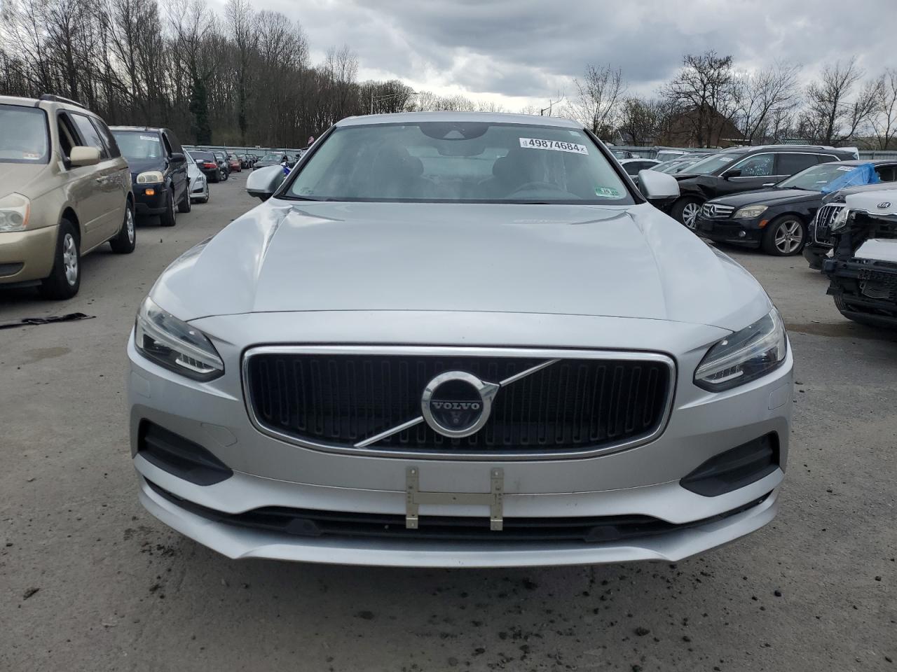 Автомобіль VOLVO S90 T5 MOMENTUM 2018 | GrandCar Автомобіль VOLVO S90 T5 MOMENTUM 2018 | GrandCar