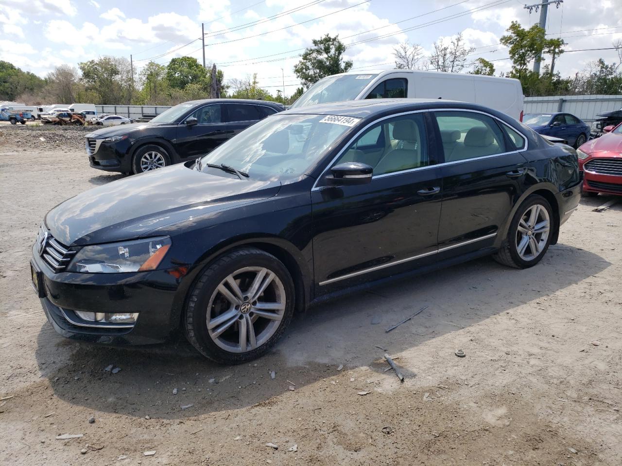Автомобиль VOLKSWAGEN PASSAT SE 2015 | GrandCar