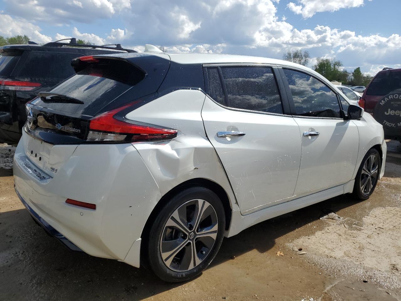 Автомобиль NISSAN LEAF SV 2020 | GrandCar Автомобиль NISSAN LEAF SV 2020 | GrandCar
