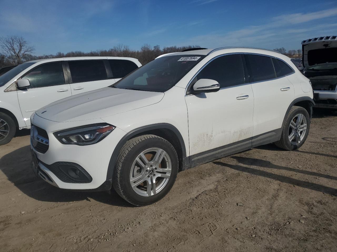 Автомобиль MERCEDES-BENZ GLA 250 2021 | GrandCar