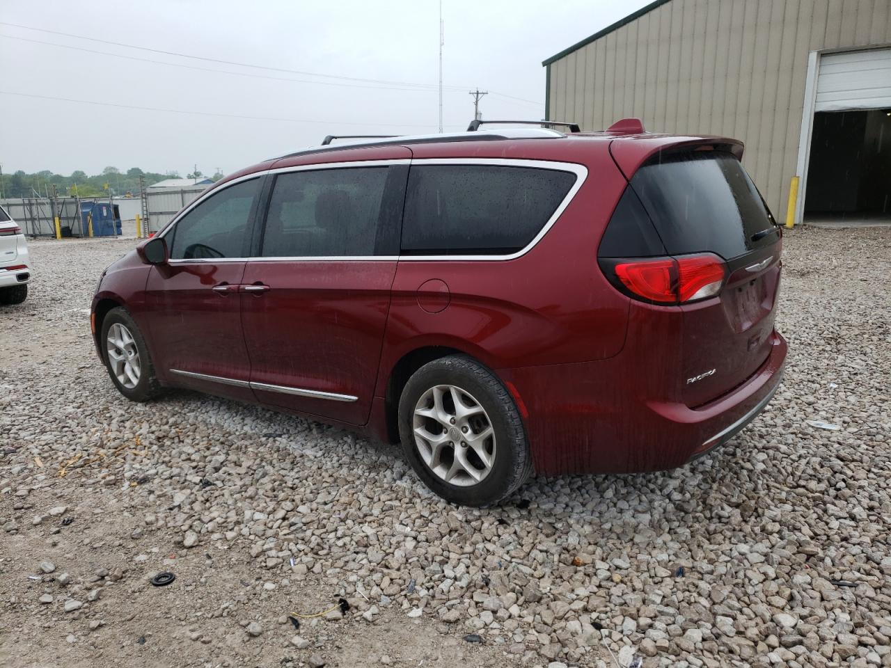 Автомобиль CHRYSLER PACIFICA TOURING L PLUS 2017 | GrandCar Автомобиль CHRYSLER PACIFICA TOURING L PLUS 2017 | GrandCar