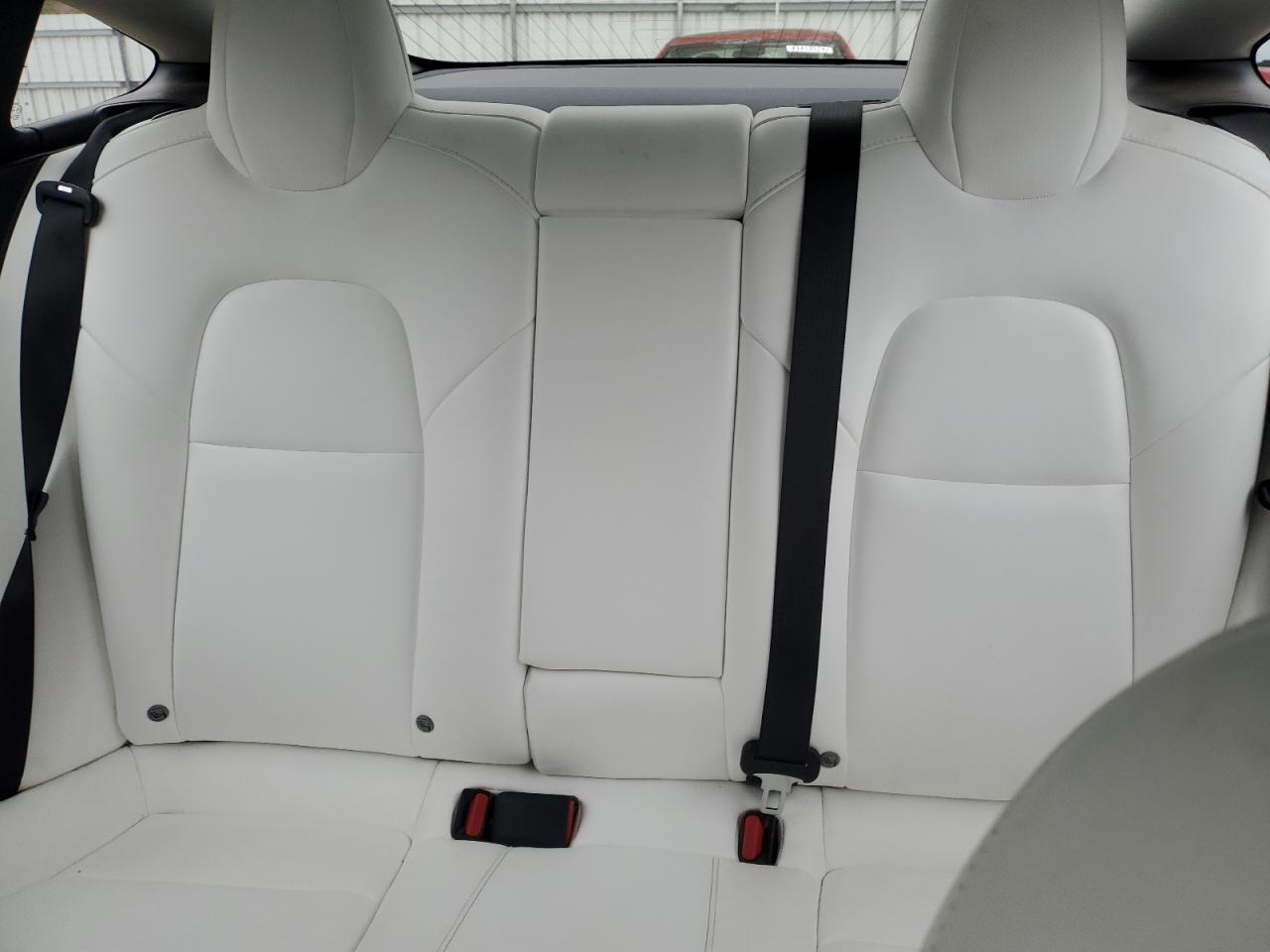 Автомобиль TESLA MODEL 3 2020 | GrandCar Автомобиль TESLA MODEL 3 2020 | GrandCar