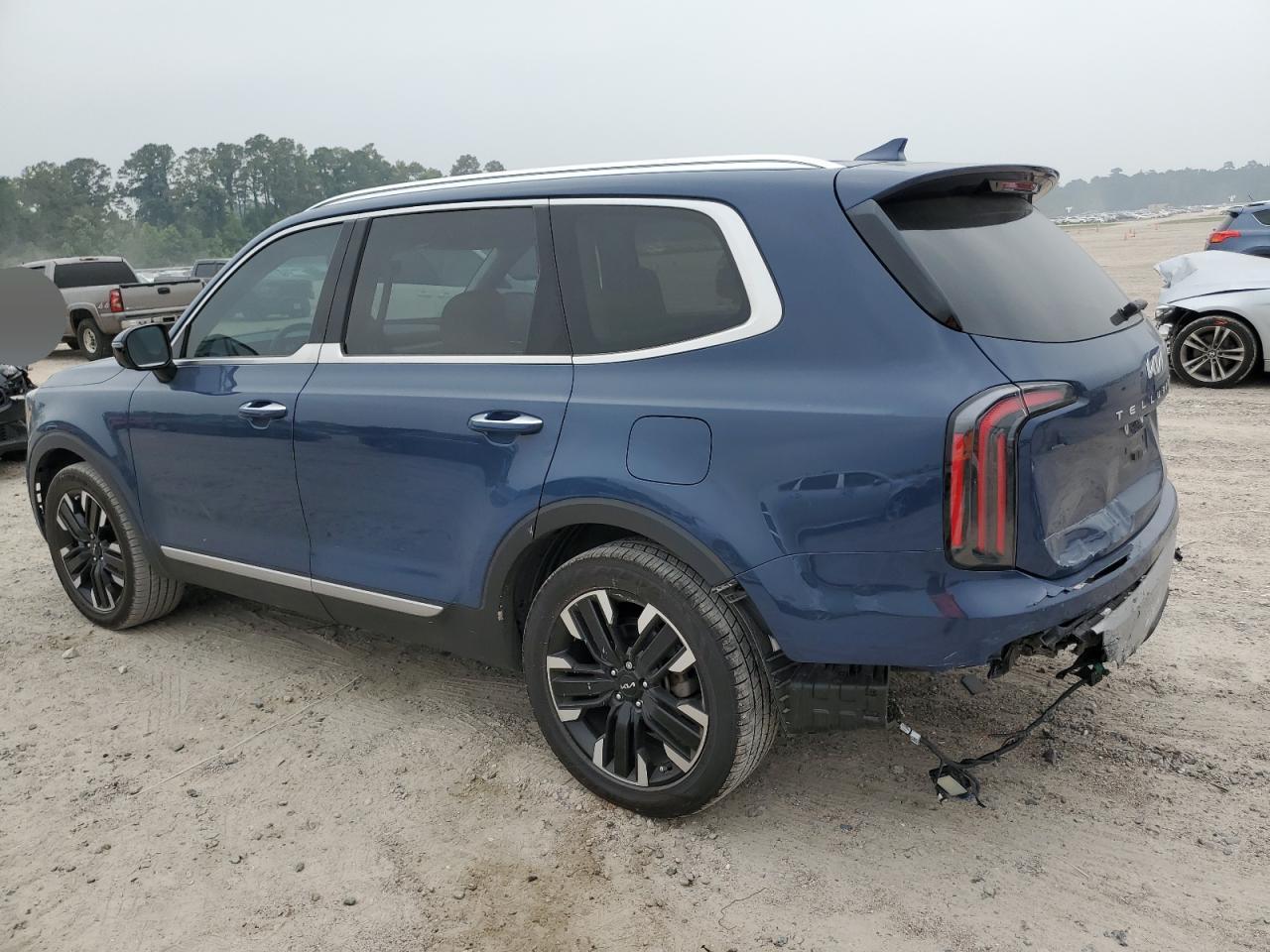 Автомобиль KIA TELLURIDE SX 2023 | GrandCar Автомобиль KIA TELLURIDE SX 2023 | GrandCar