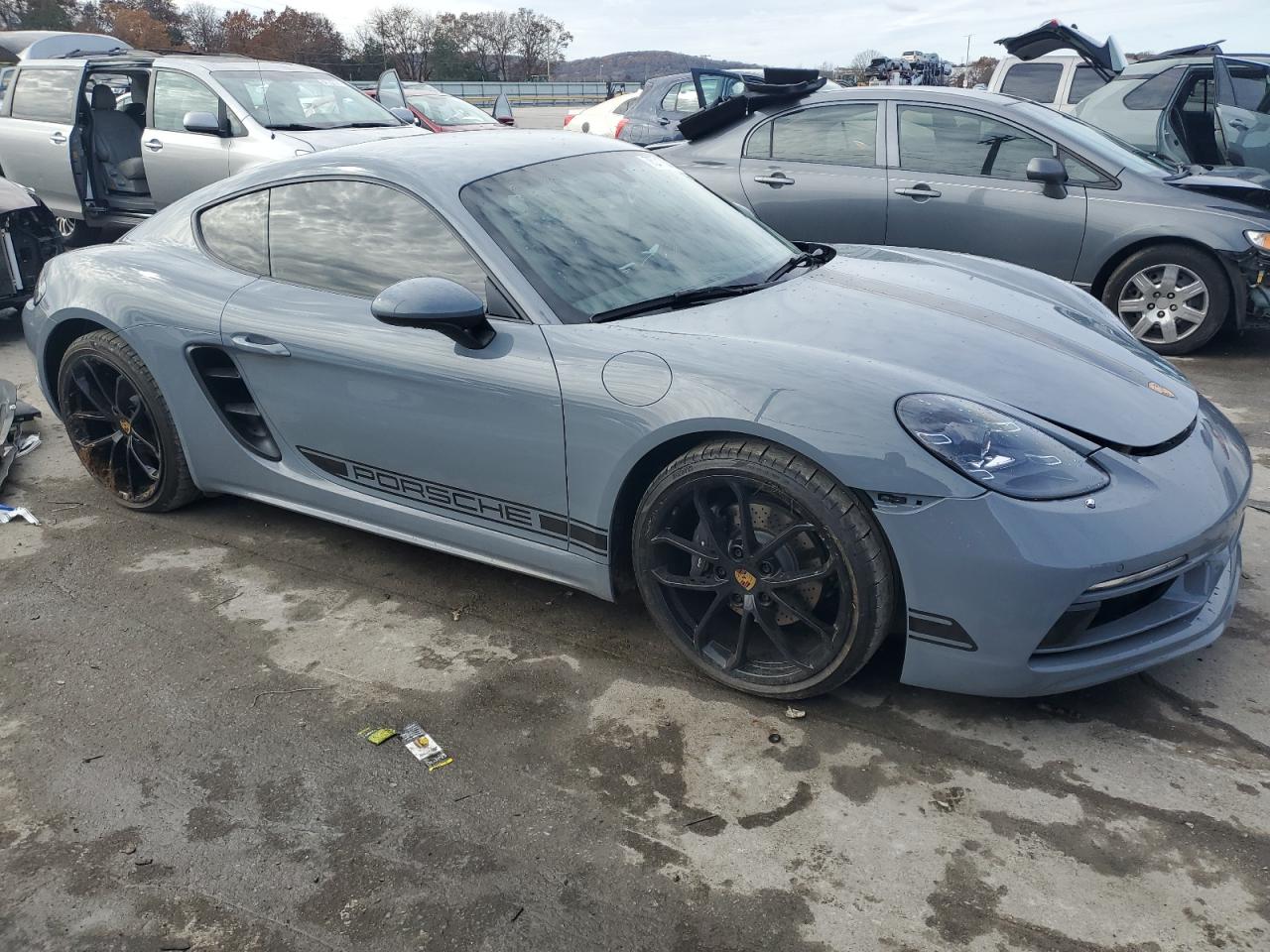 Автомобиль PORSCHE CAYMAN BASE 2024 | GrandCar Автомобиль PORSCHE CAYMAN BASE 2024 | GrandCar