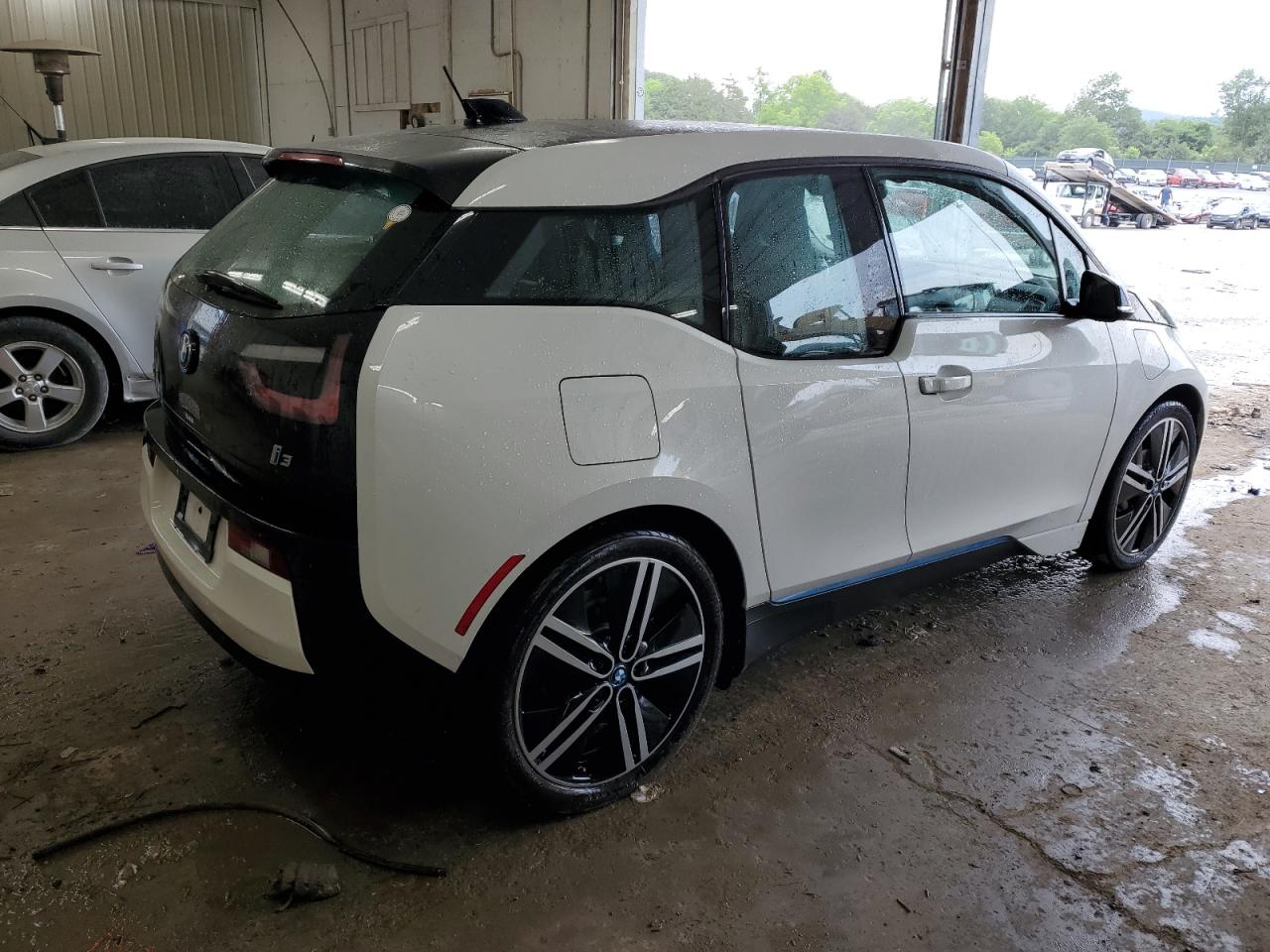 Автомобіль BMW I3 REX 2016 | GrandCar Автомобіль BMW I3 REX 2016 | GrandCar