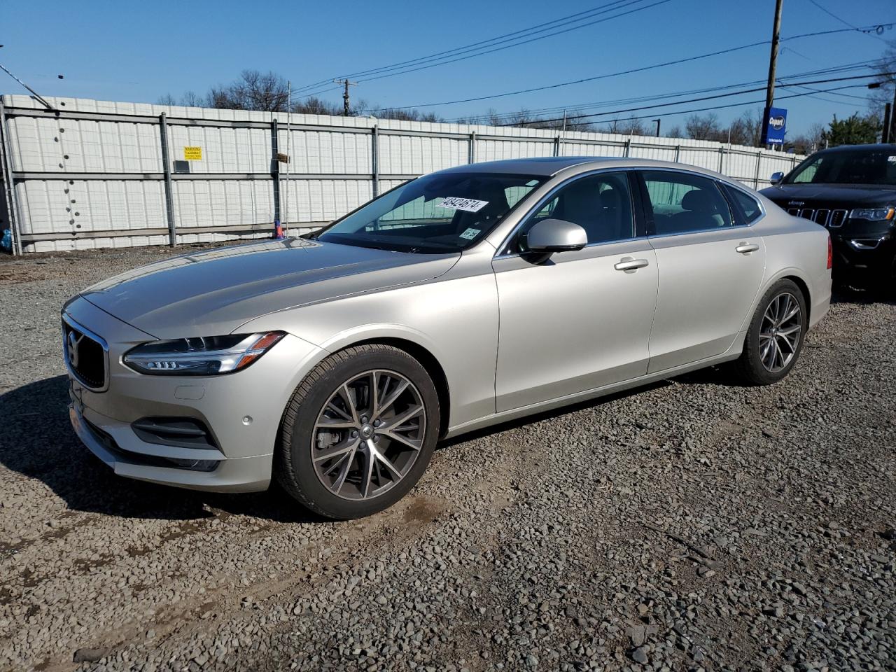 Автомобіль VOLVO S90 T6 MOMENTUM 2018 | GrandCar
