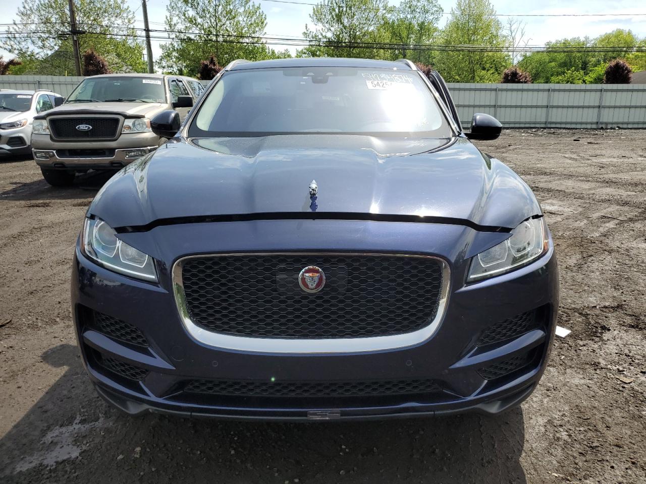 Автомобиль JAGUAR F-PACE PREMIUM 2019 | GrandCar Автомобиль JAGUAR F-PACE PREMIUM 2019 | GrandCar