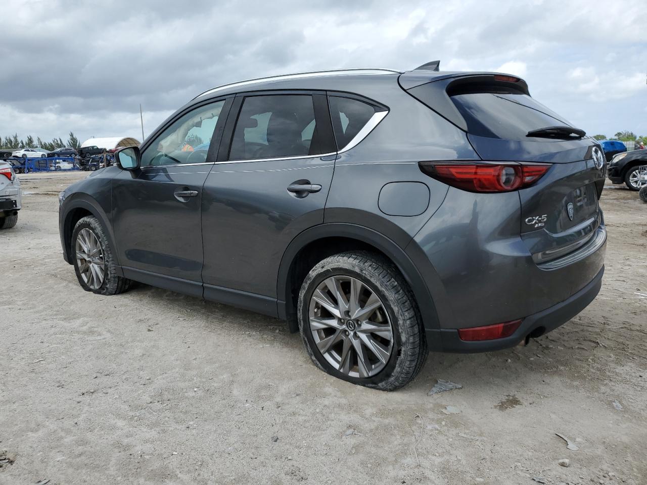 Автомобиль MAZDA CX-5 GRAND TOURING RESERVE 2021 | GrandCar Автомобиль MAZDA CX-5 GRAND TOURING RESERVE 2021 | GrandCar
