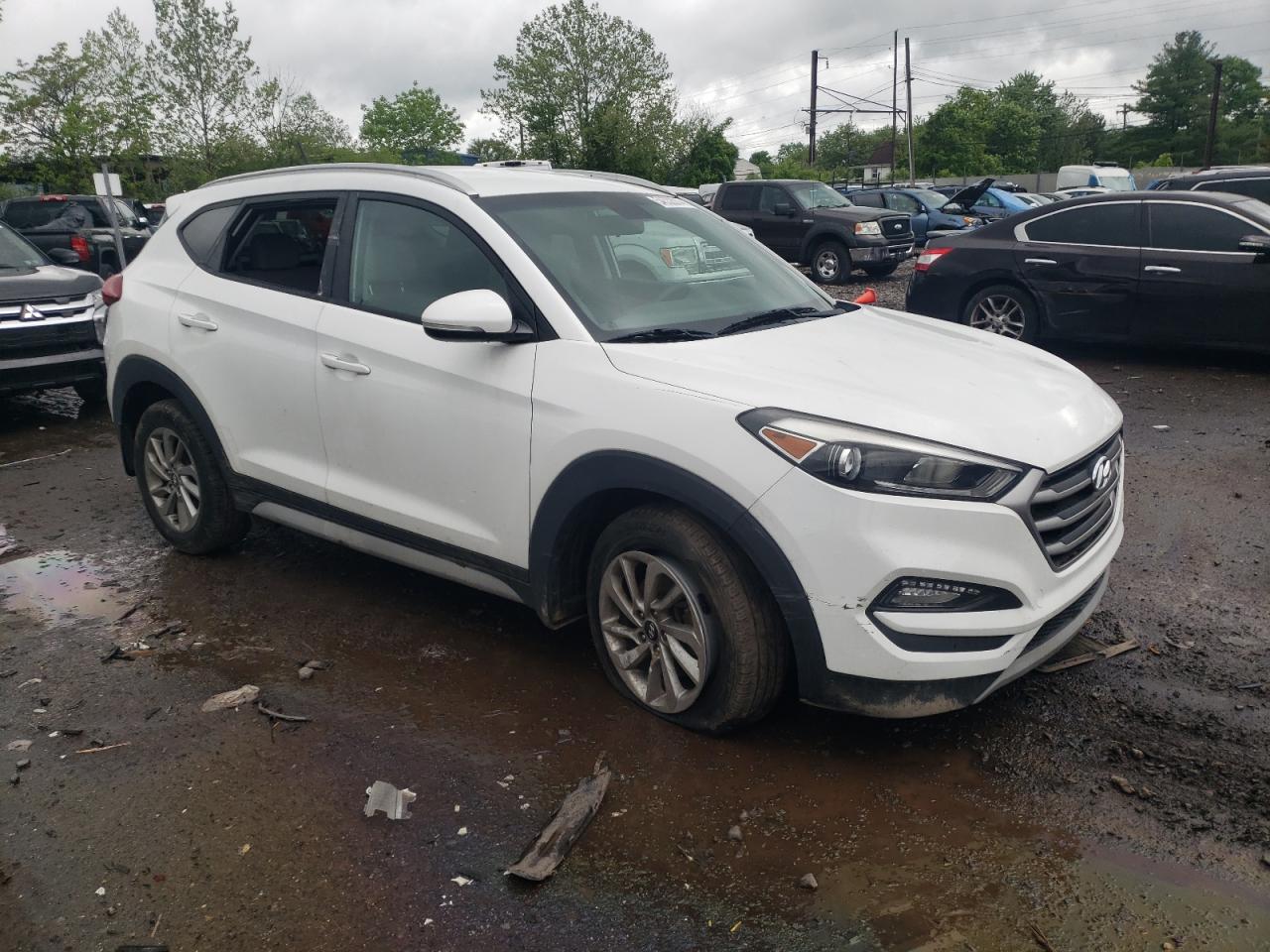 Автомобиль HYUNDAI TUCSON LIMITED 2017 | GrandCar Автомобиль HYUNDAI TUCSON LIMITED 2017 | GrandCar