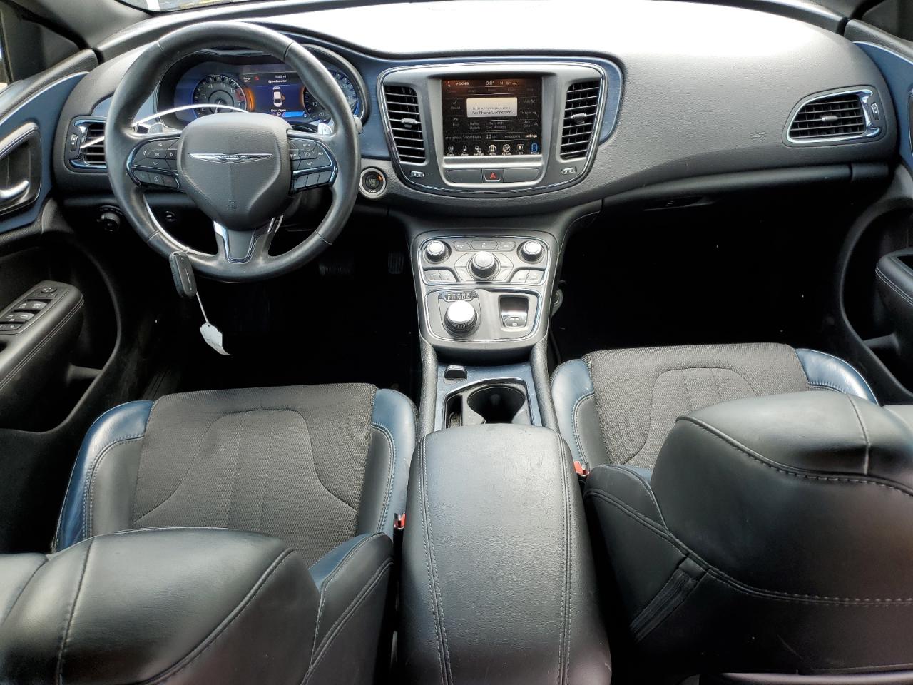 Автомобіль CHRYSLER 200 S 2015 | GrandCar Автомобіль CHRYSLER 200 S 2015 | GrandCar