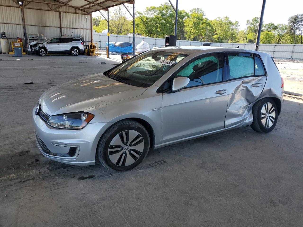 Автомобиль VOLKSWAGEN E-GOLF SE 2016 | GrandCar Автомобиль VOLKSWAGEN E-GOLF SE 2016 | GrandCar