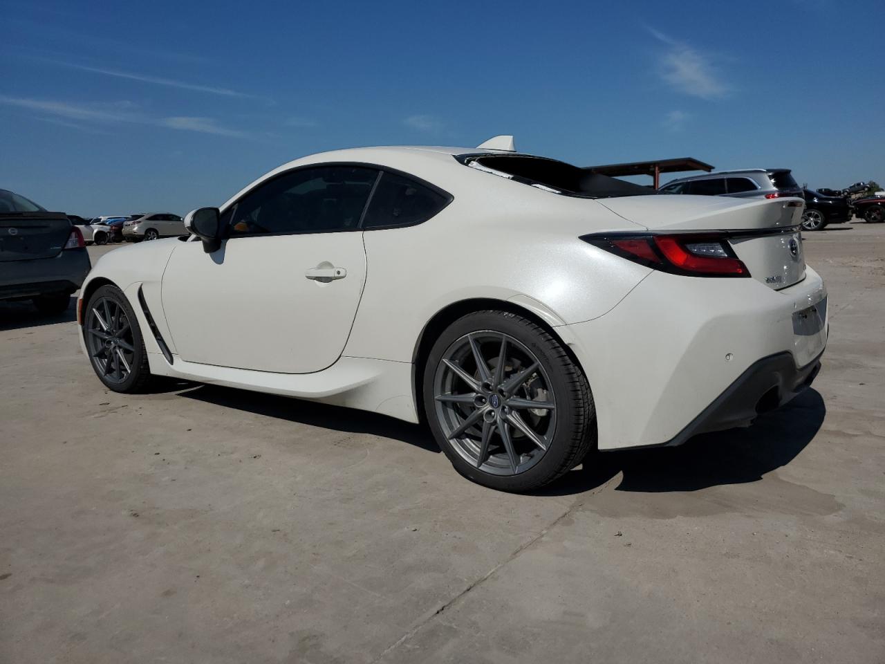 Автомобиль SUBARU BRZ LIMITED 2022 | GrandCar Автомобиль SUBARU BRZ LIMITED 2022 | GrandCar