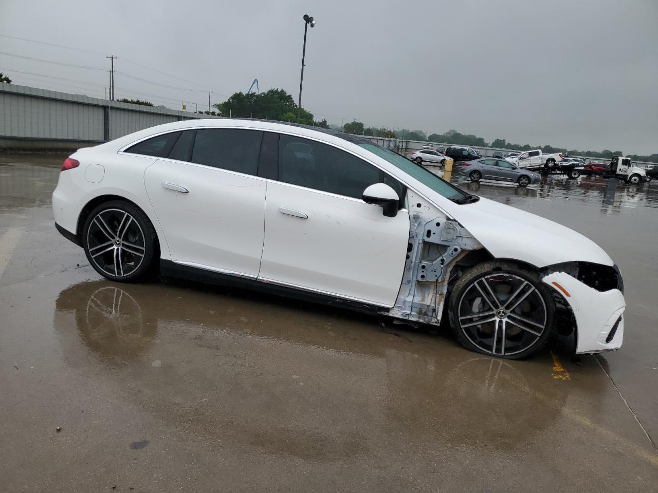 Автомобиль MERCEDES-BENZ EQE SEDAN 350 4MATIC 2023 | GrandCar Автомобиль MERCEDES-BENZ EQE SEDAN 350 4MATIC 2023 | GrandCar