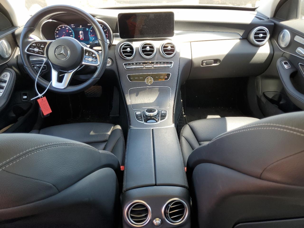 Автомобиль MERCEDES-BENZ C 300 2020 | GrandCar Автомобиль MERCEDES-BENZ C 300 2020 | GrandCar