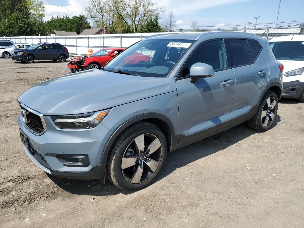 Автомобіль VOLVO XC40 T5 MOMENTUM 2021 | GrandCar